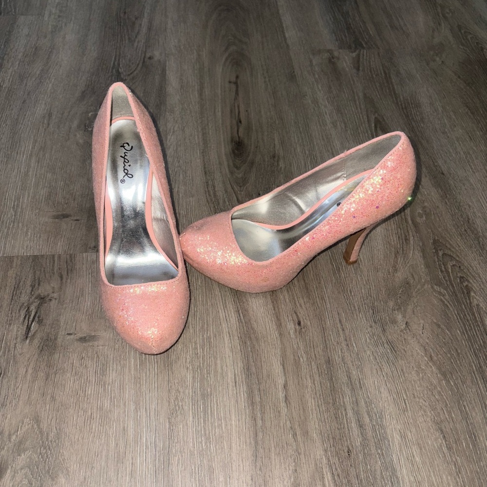 Qupid — Pink Glitter Heels